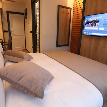 Solun'S Riverside Rooms Skopje Esterno foto