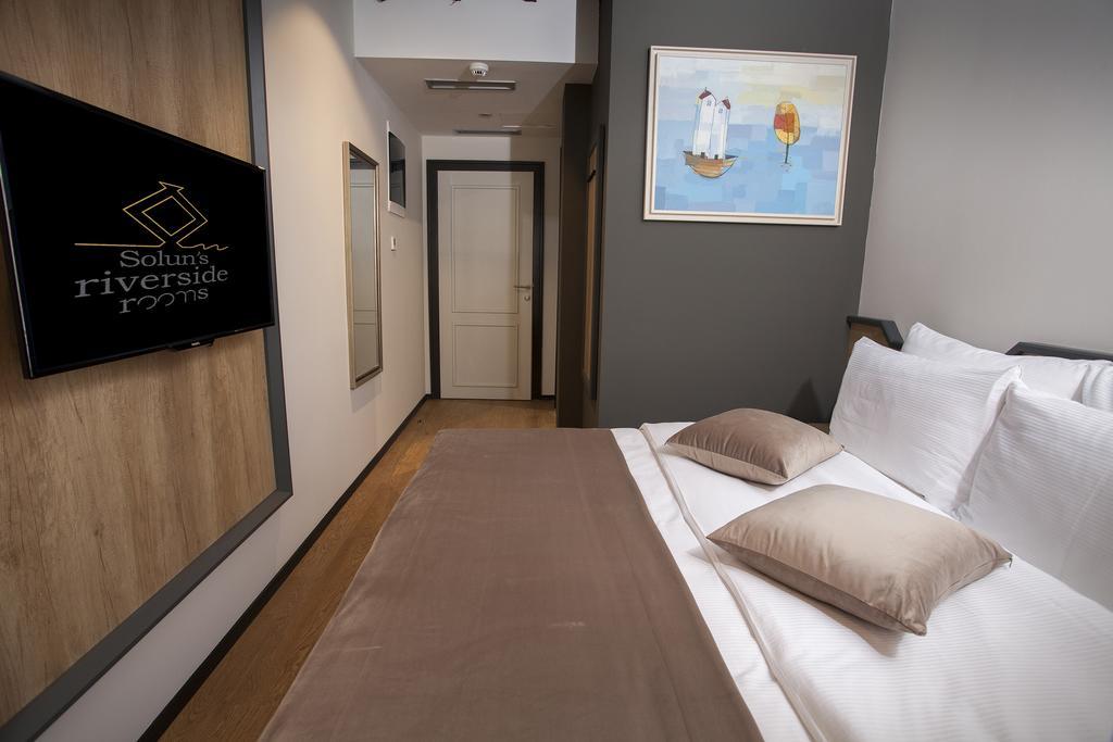 Solun'S Riverside Rooms Skopje Esterno foto