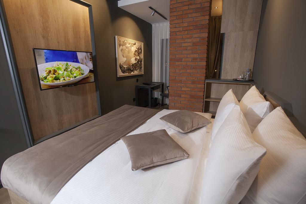 Solun'S Riverside Rooms Skopje Esterno foto