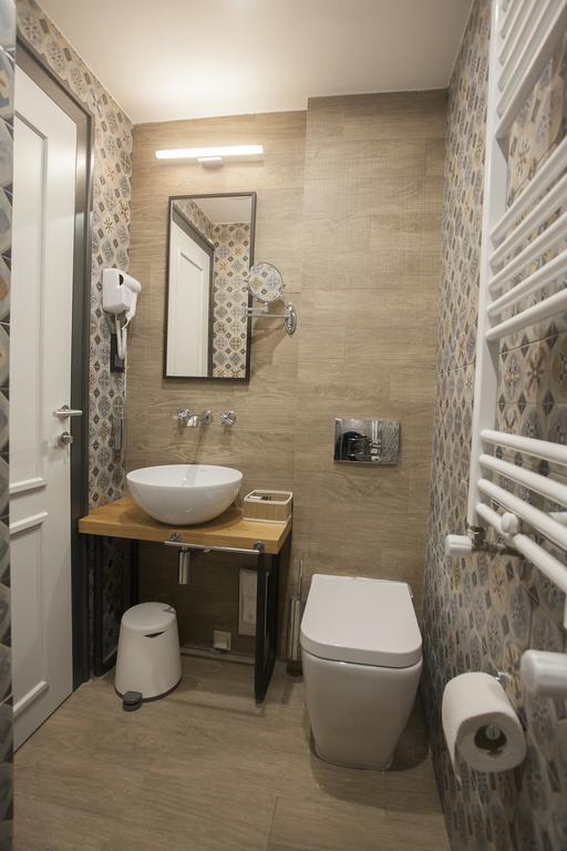 Solun'S Riverside Rooms Skopje Esterno foto